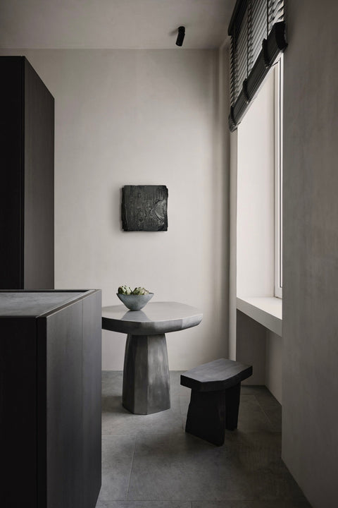 Décoration murale minimaliste en plâtre noir, décoration artisanale Wabi Sabi « MORI » Noir