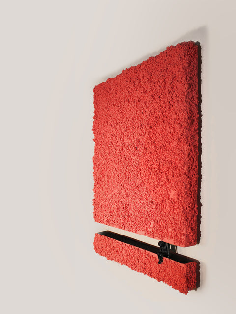 Sculpture murale « Si Dieu est en toutes choses. »