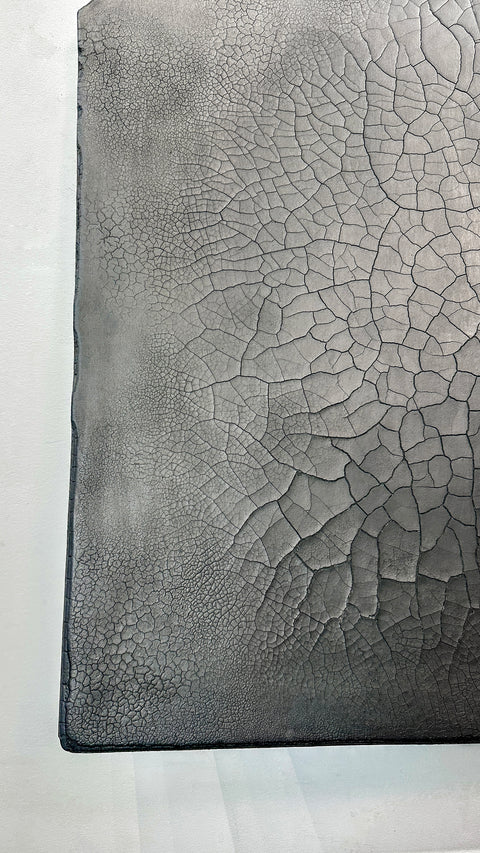 Escultura para colgar en la pared "Si Dios está en todas las cosas".