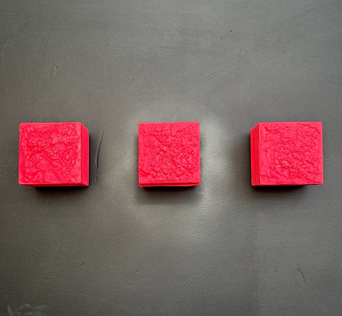Ensemble de 3, 5 et 9 pièces d'art mural maximaliste Wabi Sabi, art mural en plâtre " STRATUM " Rouge