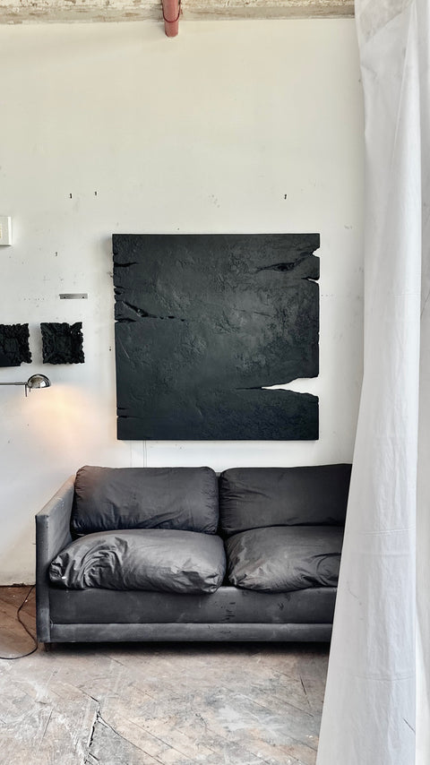 Décoration murale Japandi. Décoration murale surdimensionnée en plâtre de style bohème 3D « B5 » GRANDE taille - Noir, beige, blanc cassé. 47 x 47 x 2 po - 120 x 120 x 5 cm