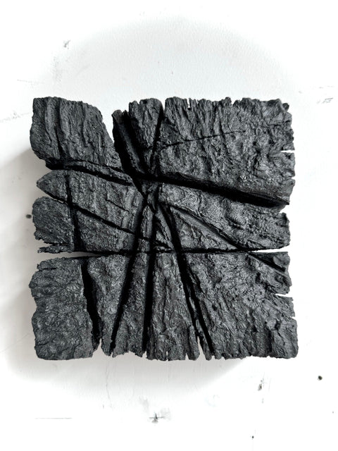 Décoration murale minimaliste en plâtre noir – Décoration en argile faite à la main Wabi Sabi – « SAMURAI » Noir
