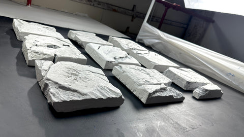 Ensemble d'art mural 3,5,9 pièces. Art mural en plâtre bohème " Gaia " Blanc - 3x3x2 po. 8x8x2 po. 16x16x2 po.