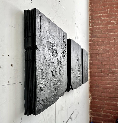 Collection STRATUM • Charcoal Black