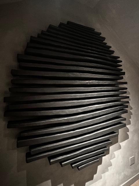 Arte de pared de yeso bohemio hecho a mano en relieve de gran tamaño "SHADOW Midnight" en negro