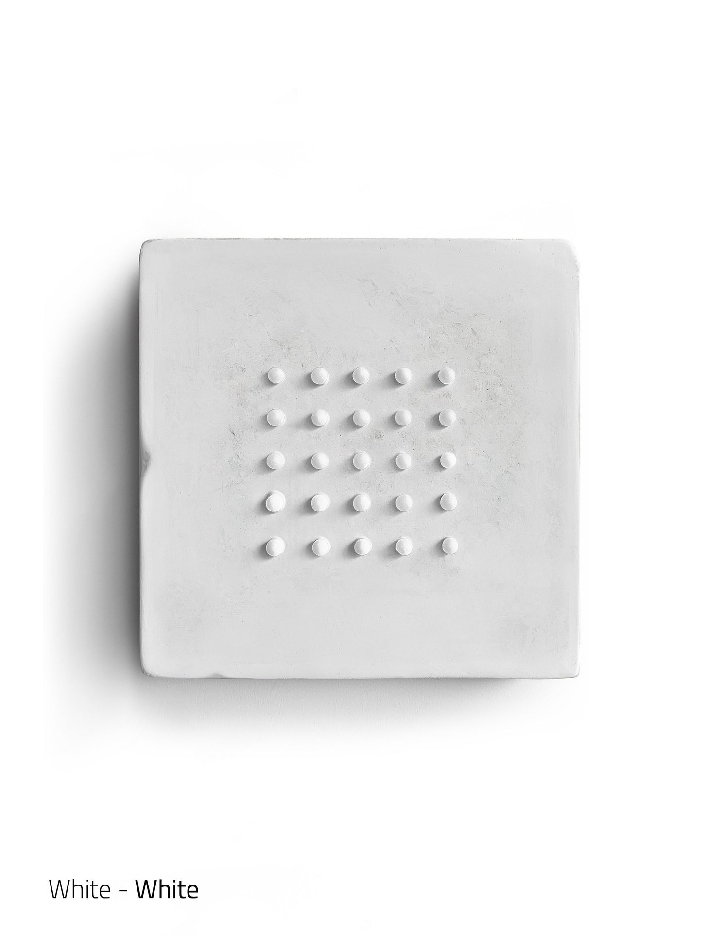 Arte de pared maximalista - PUNTOS DIVERTIDOS sobre BLANCO - Grande (16 x 16 x 3 pulgadas - 41 x 41 x 5 cm)