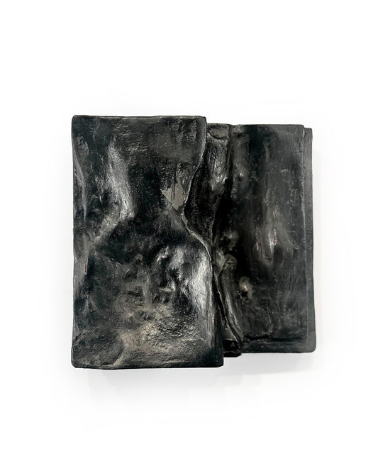 WABABI — Black, side angle showing layered edges and sculpted face